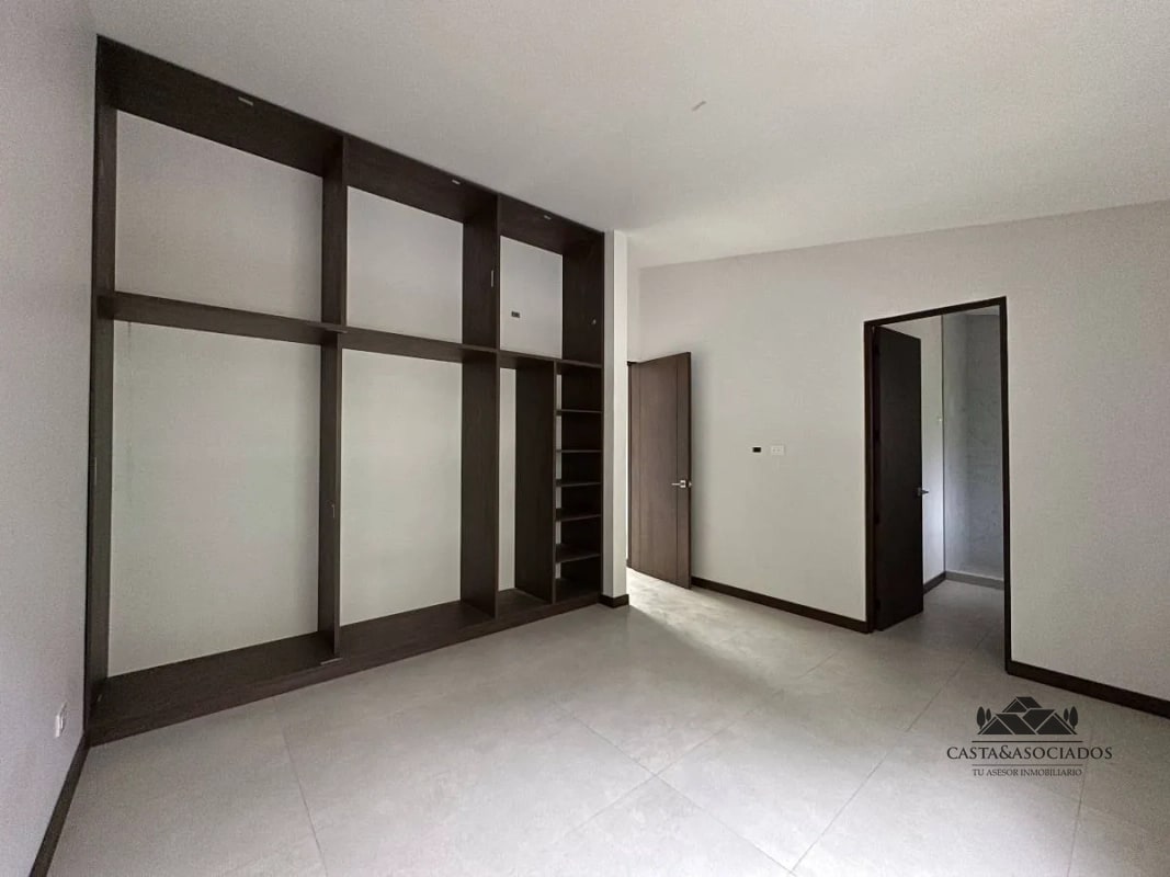 CASA EN VENTA SANTA CATARINA PINULA - 16
