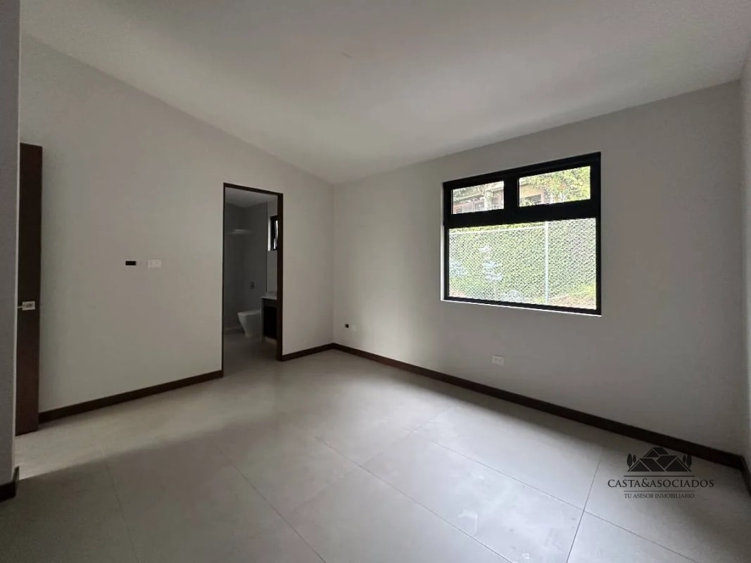 CASA EN VENTA SANTA CATARINA PINULA - 15