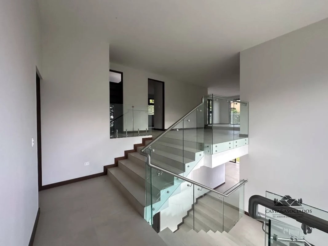CASA EN VENTA SANTA CATARINA PINULA - 14