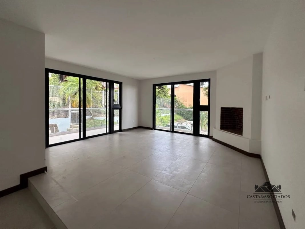 CASA EN VENTA SANTA CATARINA PINULA - 11