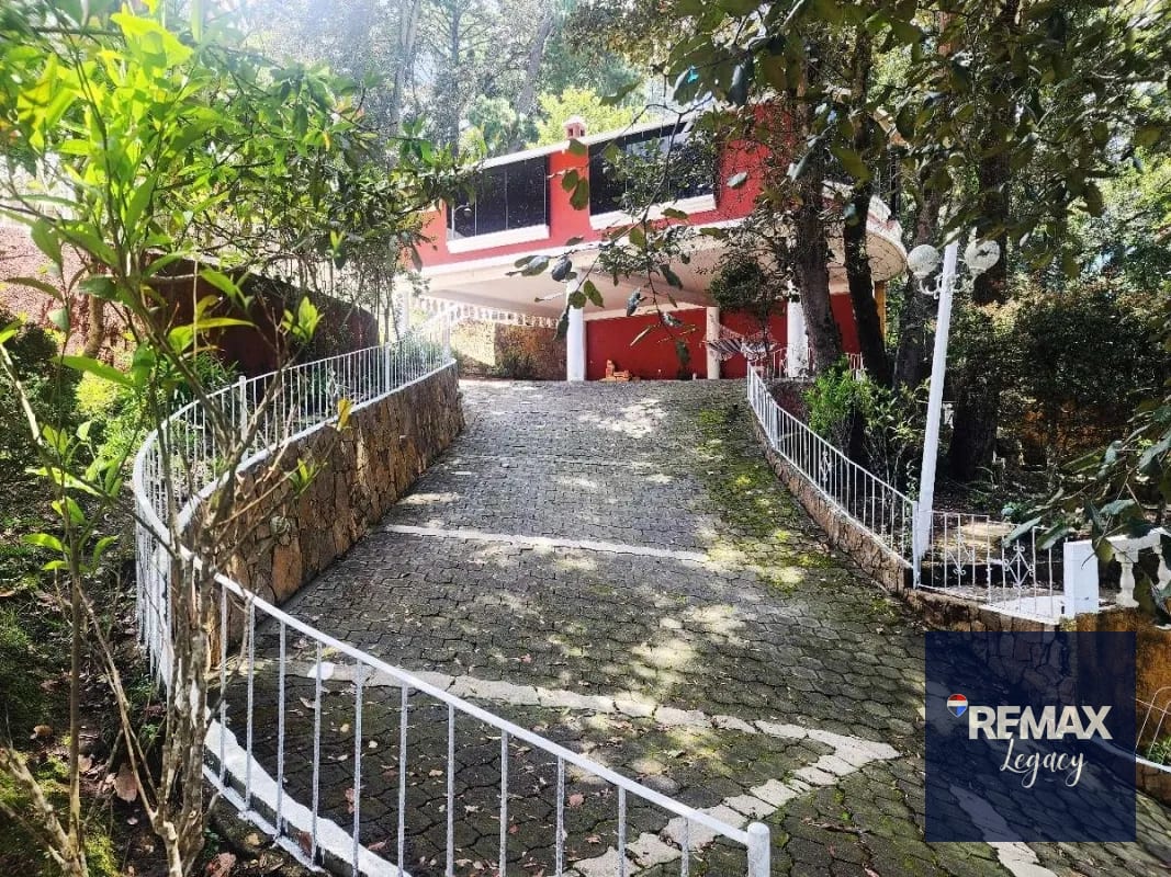 Casa Venta | San Lucas Sacatepequez | Condominio Bosque Vivo — Casa en Venta en San Lucas Sacatepéquez, Sacatepéquez — foto 1 de 16