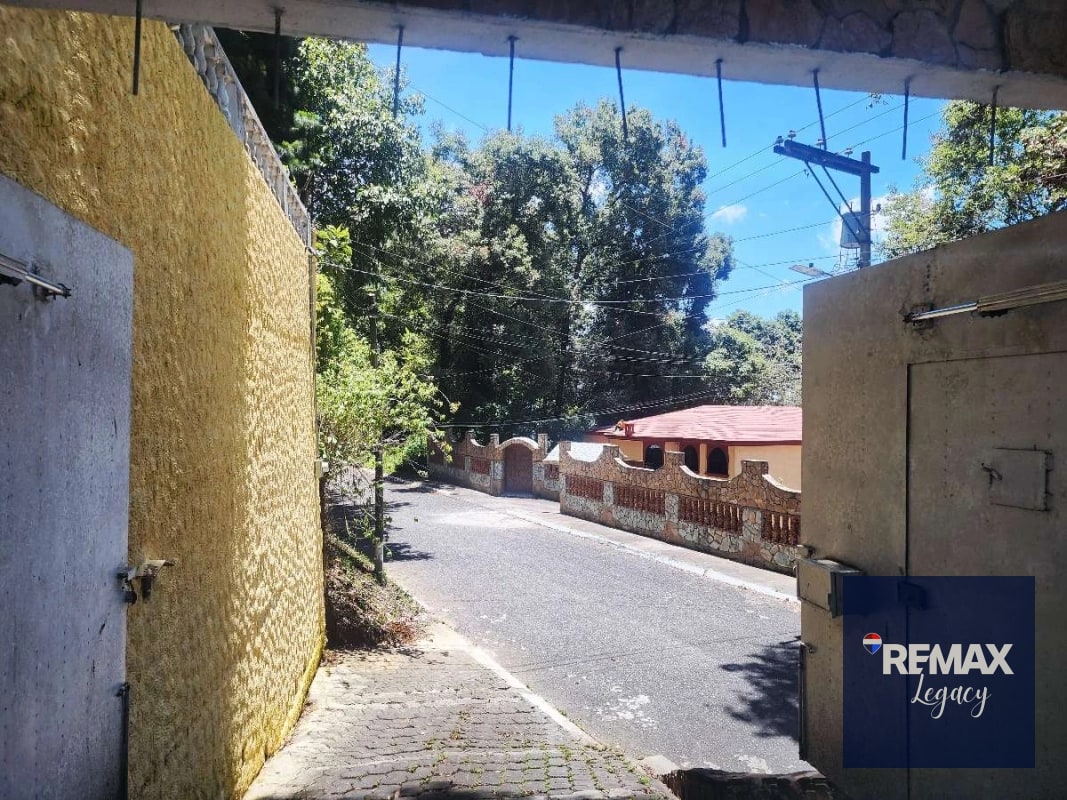 Casa Venta | San Lucas Sacatepequez | Condominio Bosque Vivo - 2