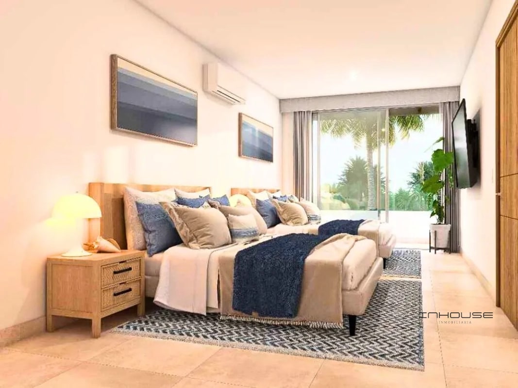 CASA EN VENTA FRENTE AL MAR EN PLANOS - 2