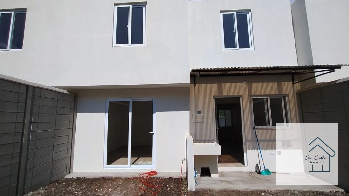 Venta Casa Los Eucaliptos CAES - 4