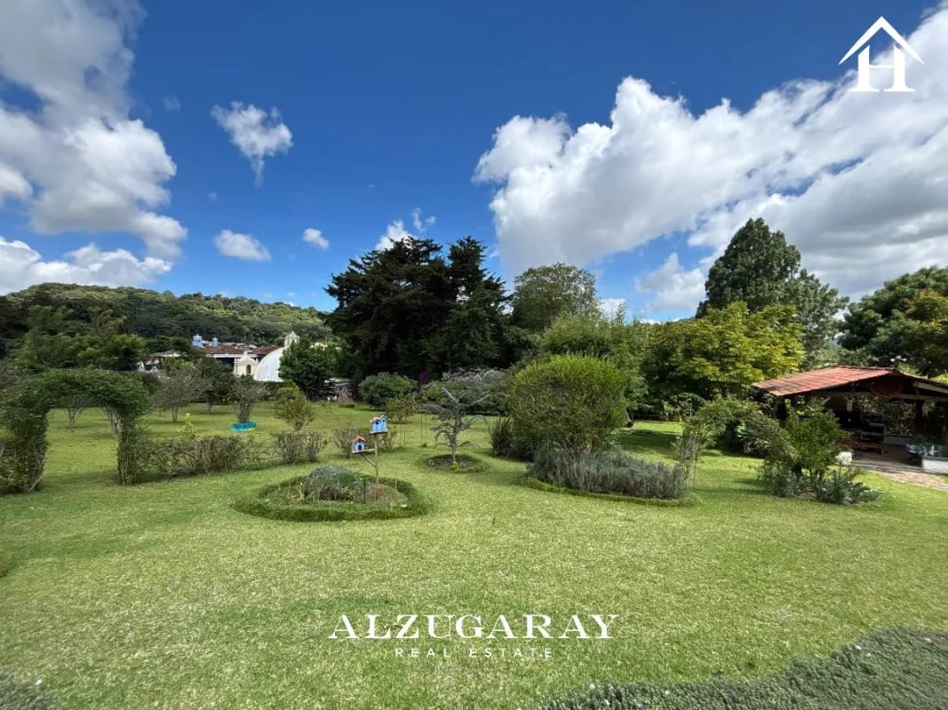 CASA DE DESCANSO AMUEBLADA - 320 MT2 / SAN LUCAS SACATEPÉQUEZ - 3