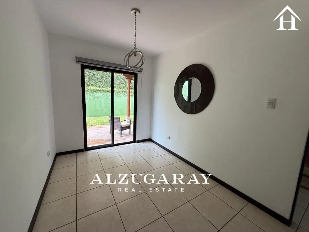 CASA C/ JARDÍN Y PERGOLA Z.16- 3 HAB. / VISTAS DE SAN ISIDRO - 6