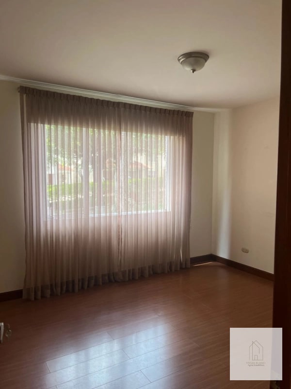 Linda Casa Portal del Bosque 1, CES en venta - 13