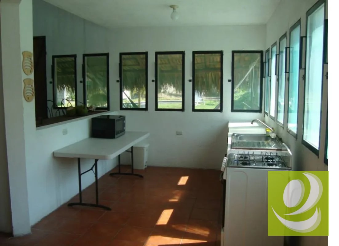 Vendo Casa De Playa en Santa Rosa Monterrico - 2