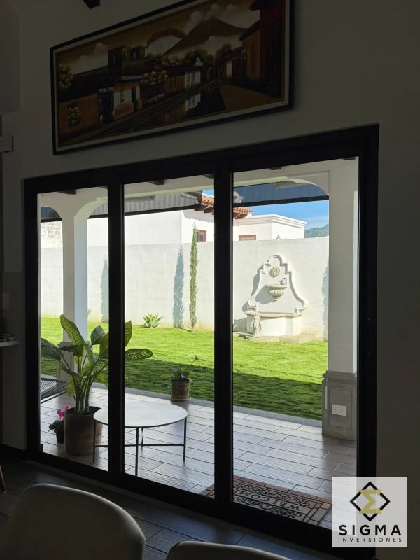 EN VENTA: Preciosa casa en Antigua Guatemala, Sn Pedro Las Huertas. Condominio Santa Delfina - 13