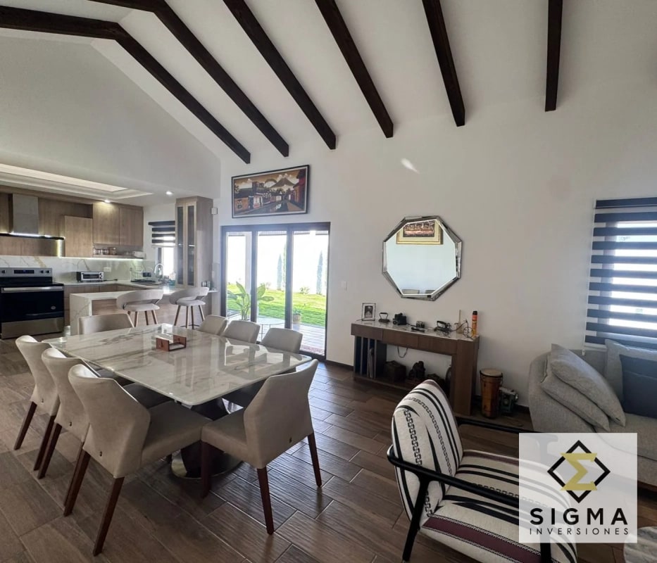 EN VENTA: Preciosa casa en Antigua Guatemala, Sn Pedro Las Huertas. Condominio Santa Delfina - 1
