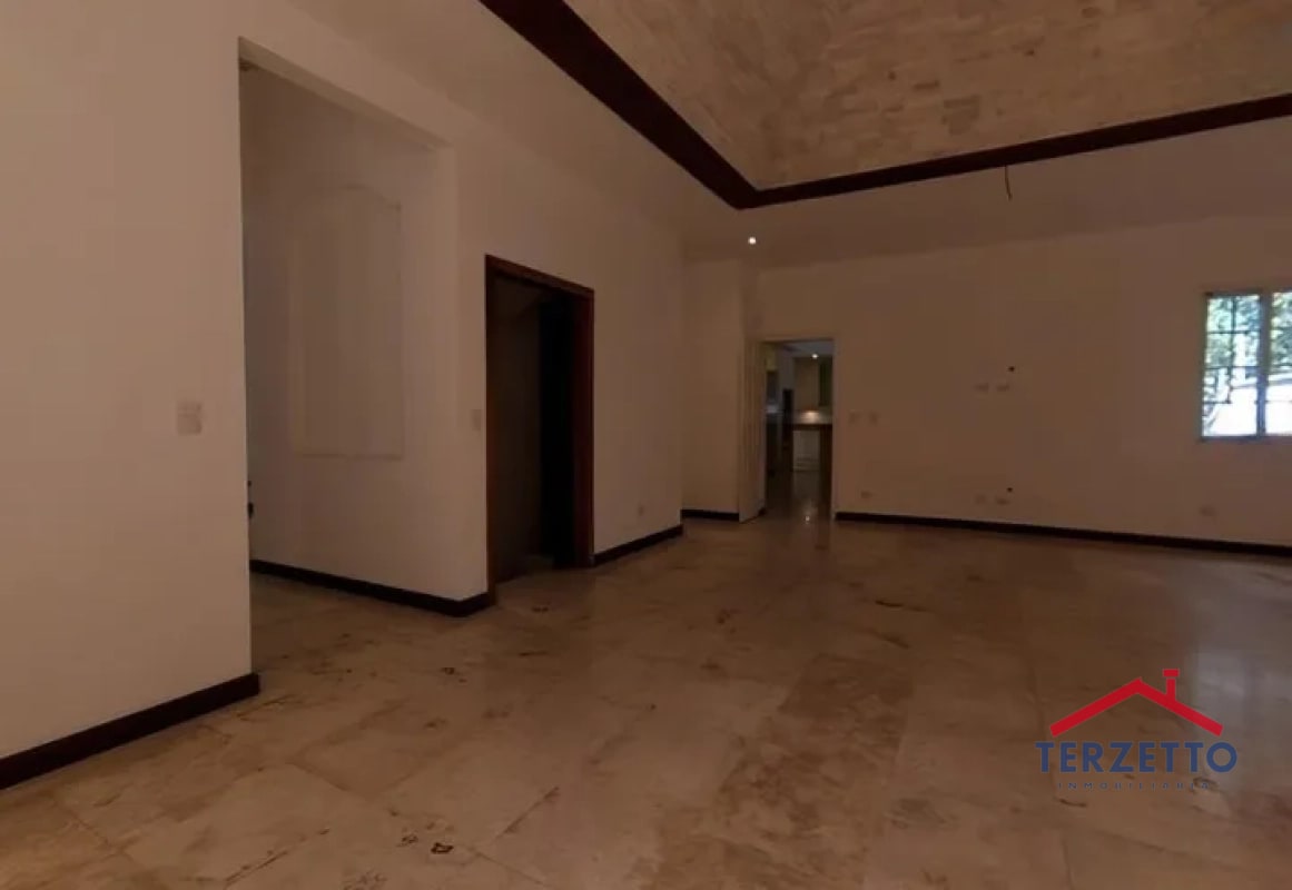 Casa en Foresta Cayalá Zona 16 - 15