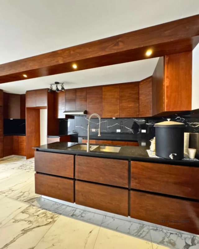 CASA EN VENTA EN SAN LUCAS, PASEO SANTIAGO. - 10