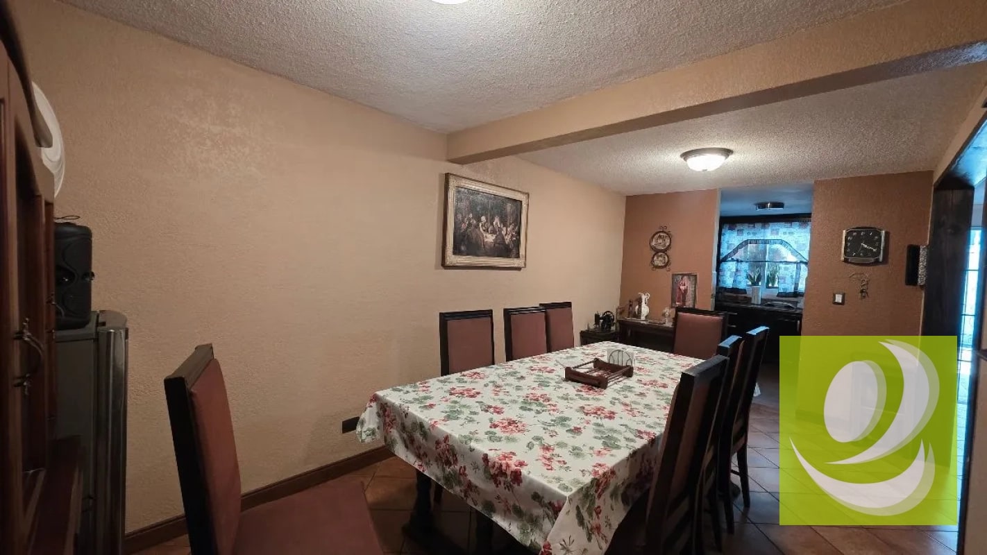 en Venta Casa en Monte Maria Sur - 3