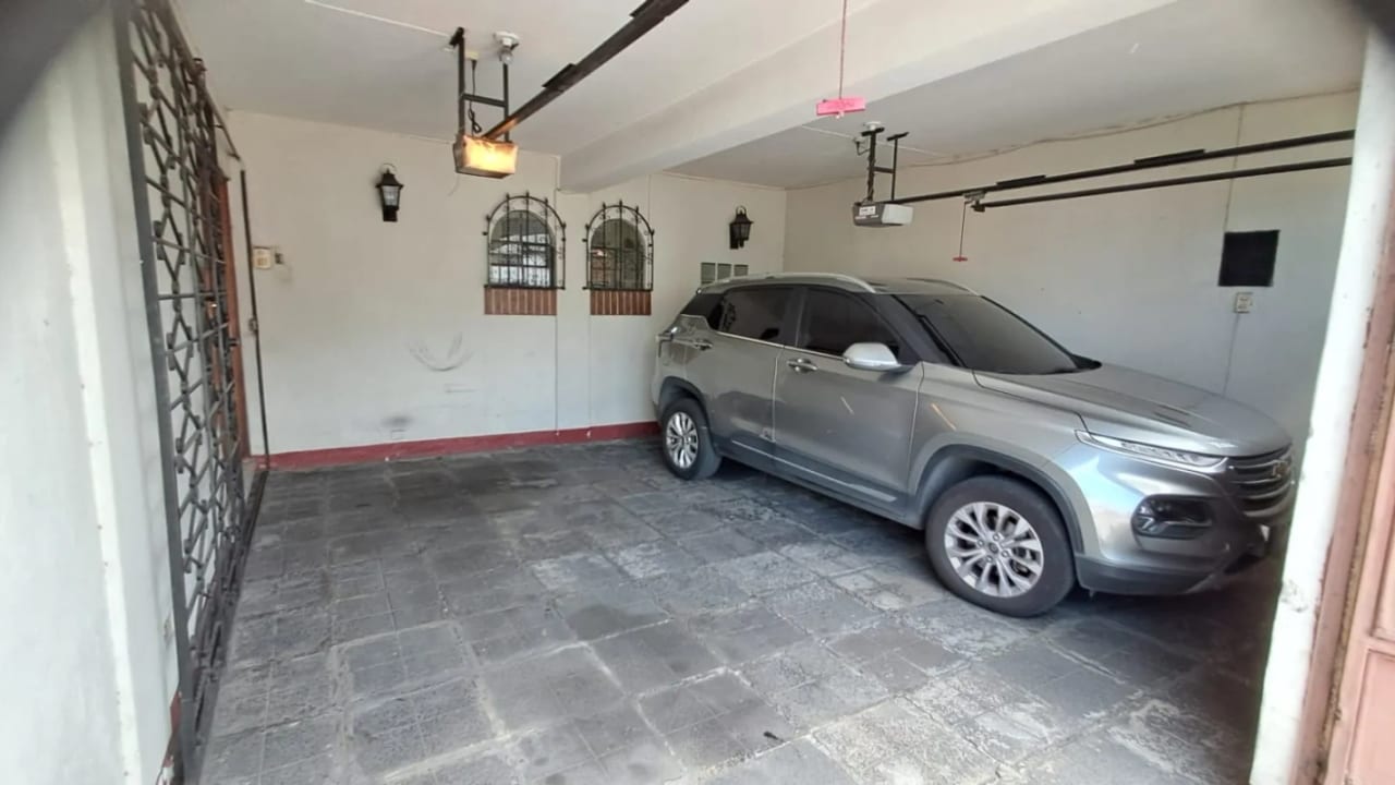 Casa de esquina en zona 2 fuera de garita — Casa en Venta en Zona 2, Guatemala, Ciudad — foto 7 de 17