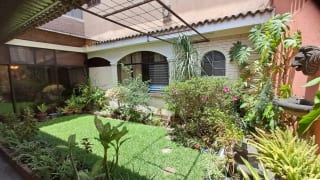 Casa de esquina en zona 2 fuera de garita — Casa en Venta en Zona 2, Guatemala, Ciudad — miniatura 11 de 17
