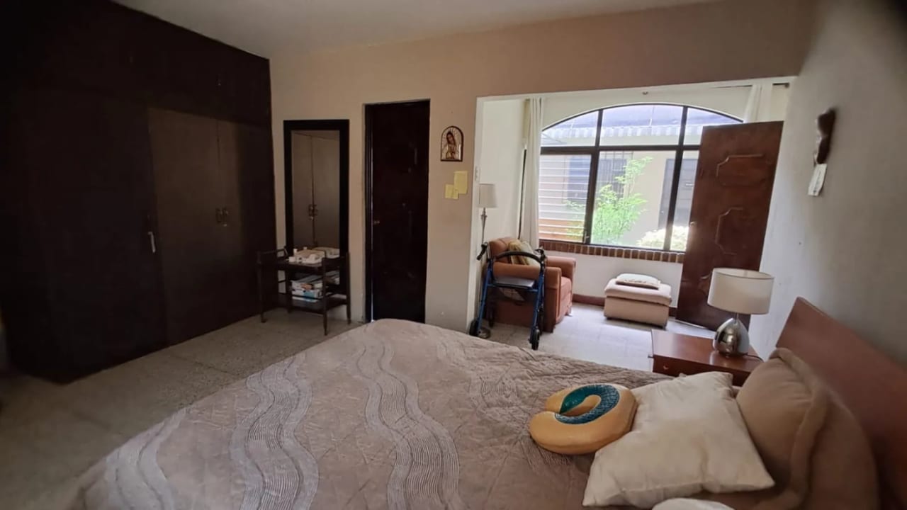 Casa de esquina en zona 2 fuera de garita — Casa en Venta en Zona 2, Guatemala, Ciudad — foto 9 de 17
