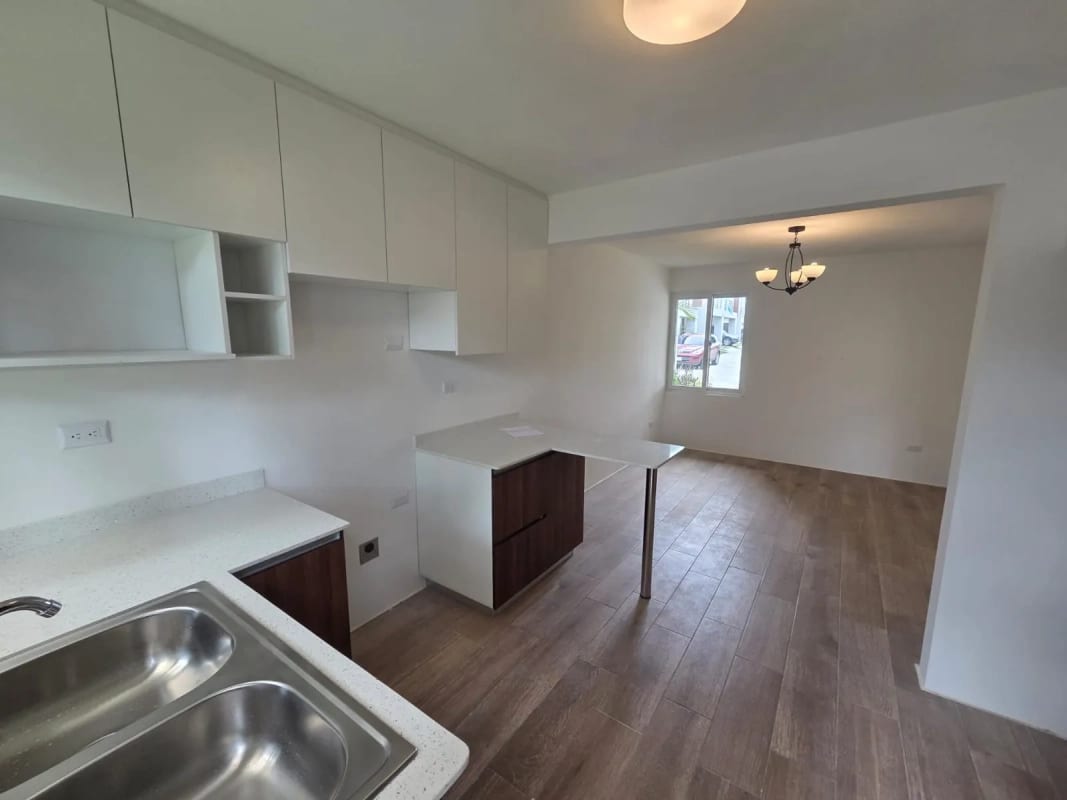 Casa para estrenar en Los Eucaliptos de Pinabetes - 14