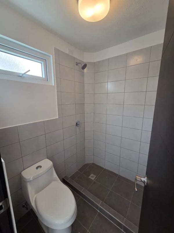 Casa para estrenar en Los Eucaliptos de Pinabetes - 13