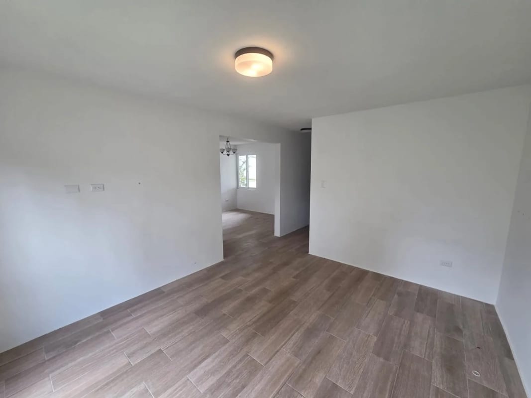 Casa para estrenar en Los Eucaliptos de Pinabetes - 8
