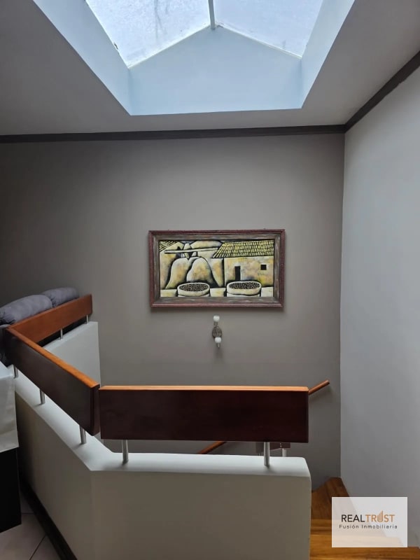 Casa en venta Zona 16 - 5