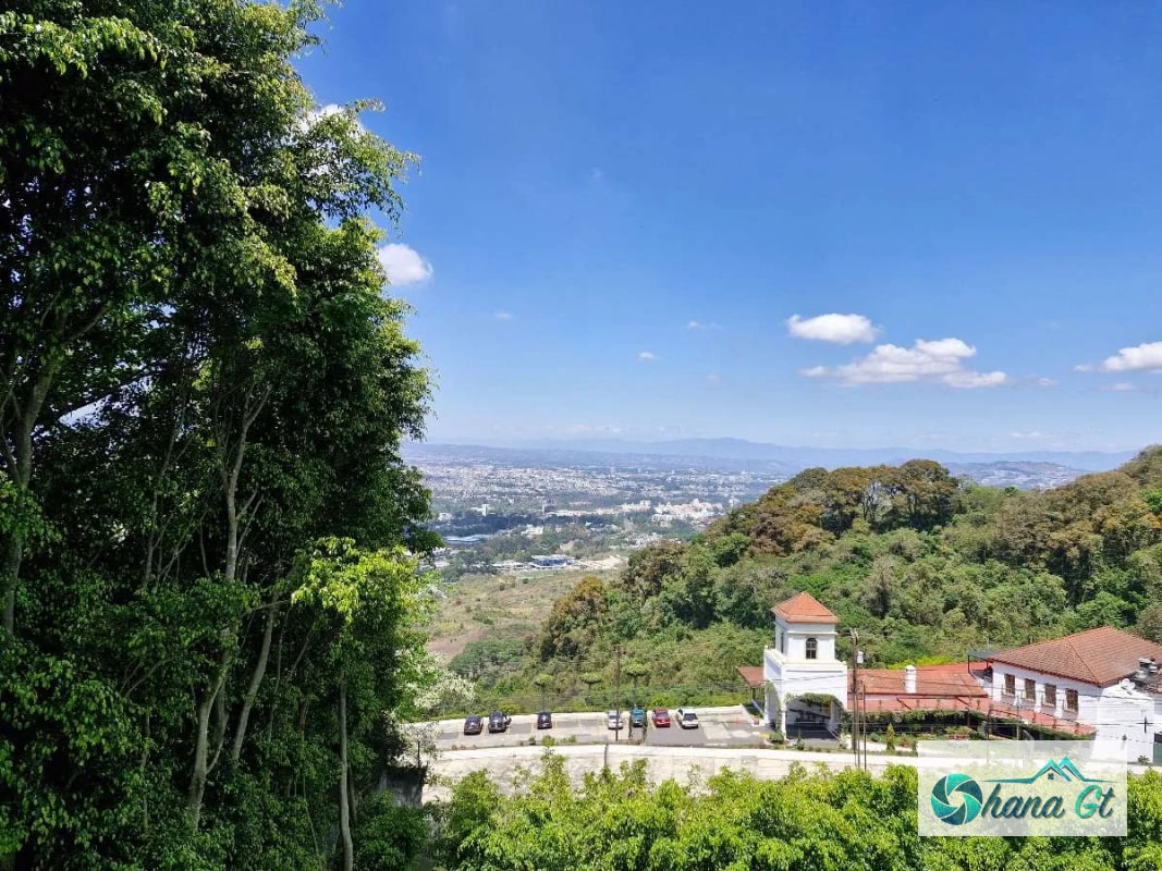CASA EN VENTA COND. LAS NUBES KM 11.5 CARRETERA A EL SALVADOR - 10