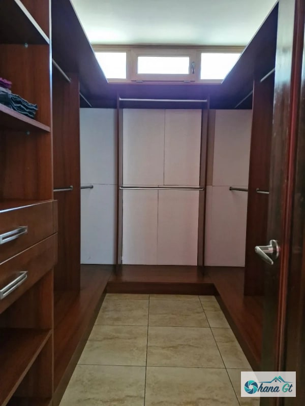 CASA EN VENTA COND. LAS NUBES KM 11.5 CARRETERA A EL SALVADOR - 6