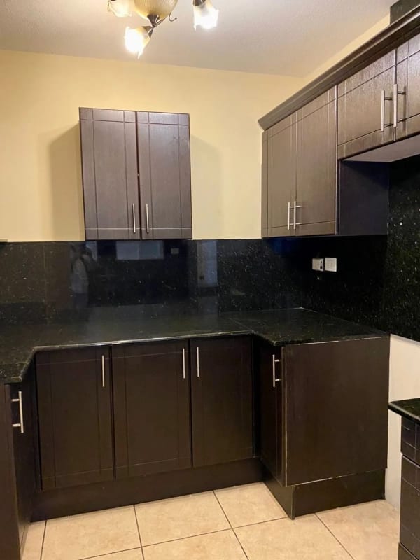 Venta de Casa - Condado Naranjo, Condominio Santa Elena, Zona 4 de Mixco — Casa en Venta en Condado Naranjo, Zona 4 Mixco, Guatemala, Ciudad — foto 11 de 12