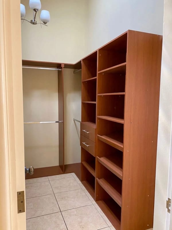 Venta de Casa - Condado Naranjo, Condominio Santa Elena, Zona 4 de Mixco — Casa en Venta en Condado Naranjo, Zona 4 Mixco, Guatemala, Ciudad — foto 8 de 12