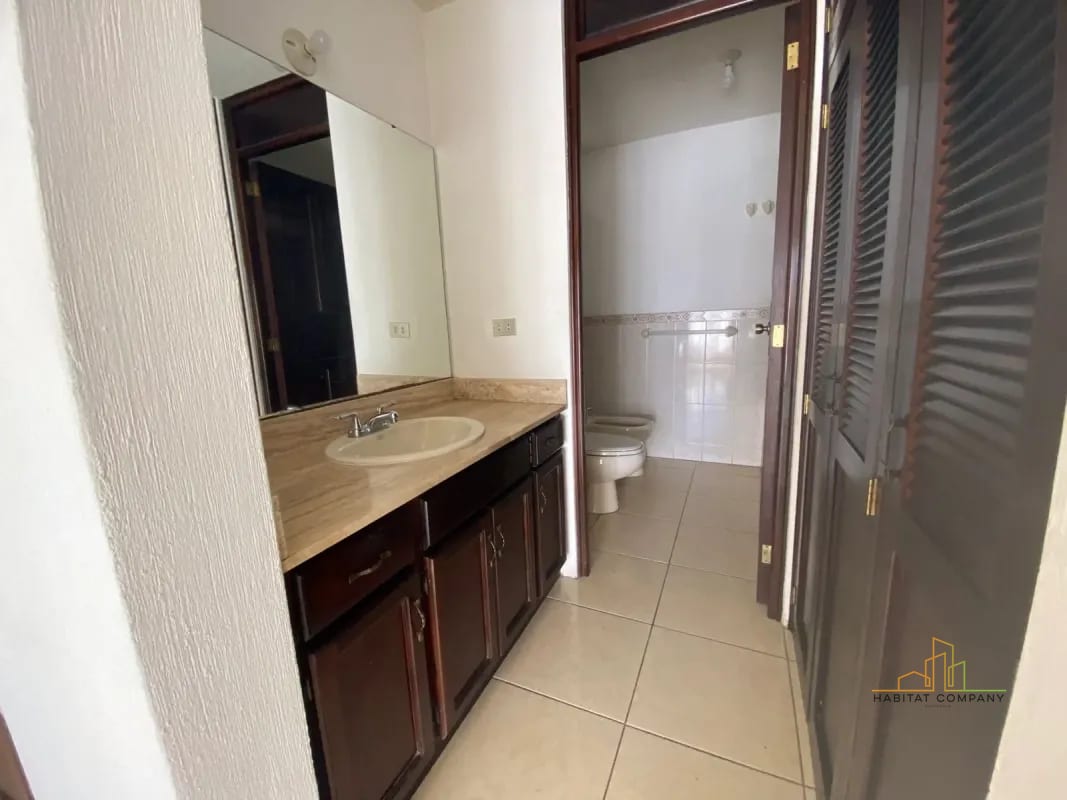 Casa Venta Km 16-20 CAES - Entrada Calle Olmeca - Residenciales Santa Mónica- Rentada para Inversionista — Casa en Venta en km 16-20, Carretera a El Salvador, Guatemala, Ciudad — foto 5 de 9