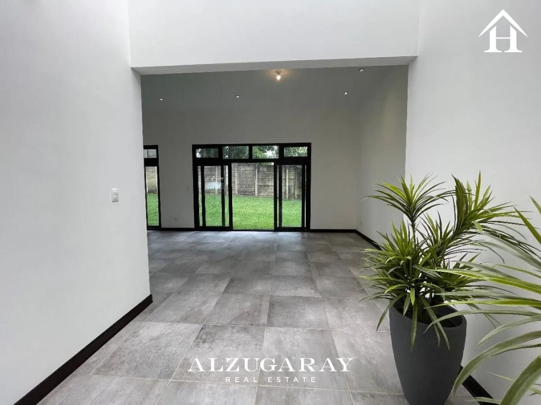 CASA MINIMALISTA P/ ESTRENAR 3 HAB. / COND. KM. 25 CAES - 12