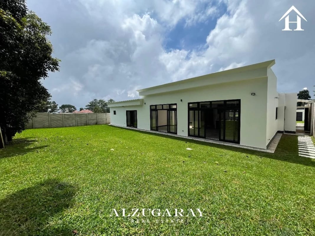 CASA MINIMALISTA P/ ESTRENAR 3 HAB. / COND. KM. 25 CAES - 5