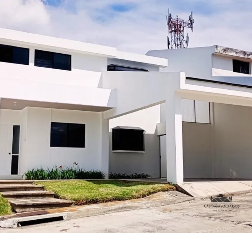 CASA EN VENTA KM 10.5 CARRETERA A EL SALVADOR - 1