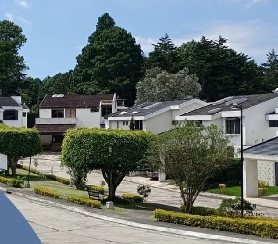 CASA EN VENTA KM 10.5 CARRETERA A EL SALVADOR - 11