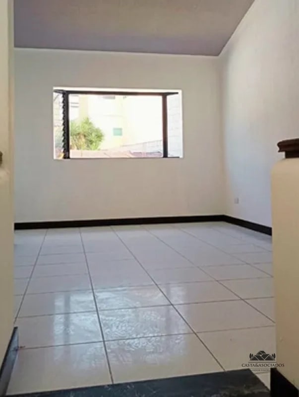 CASA EN VENTA KM 10.5 CARRETERA A EL SALVADOR - 5