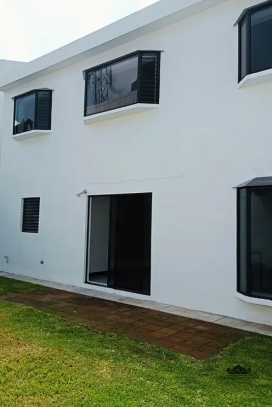 CASA EN VENTA KM 10.5 CARRETERA A EL SALVADOR - 4