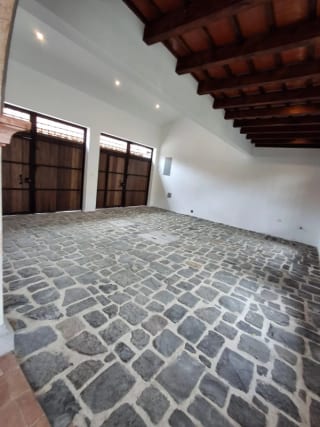 Casa en Venta - Los Franciscanos OASIS - (hacia Alotenango) Antigua Guatemala — Casa en Venta en Los Franciscanos, Alotenango, Sacatepéquez — miniatura 2 de 17