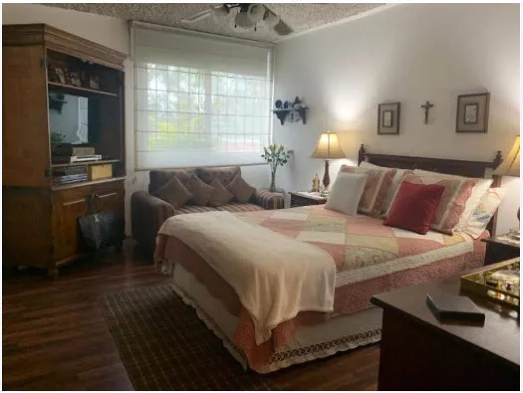 MUY BONITA CASA EN JARDINES DE LA ASNCION SUR — Casa en Venta en Jardines de La Asunción, Zona 5, Guatemala, Ciudad — foto 5 de 16