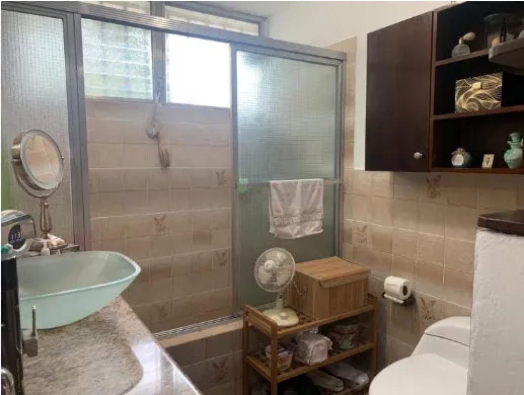 MUY BONITA CASA EN JARDINES DE LA ASNCION SUR — Casa en Venta en Jardines de La Asunción, Zona 5, Guatemala, Ciudad — foto 4 de 16