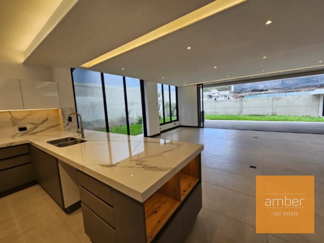 Casa en Zona 13 - 1