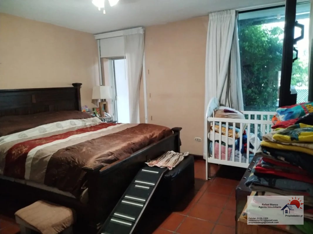 VENDO CASA SECTOR B4 MIXCO CDAD SAN CRISTOBAL REF.6752 *395M2, 4 HAB, 3 BAÑOS, 4 PARQUEOS, JARDIN, TERRAZA, US$329K* - 9