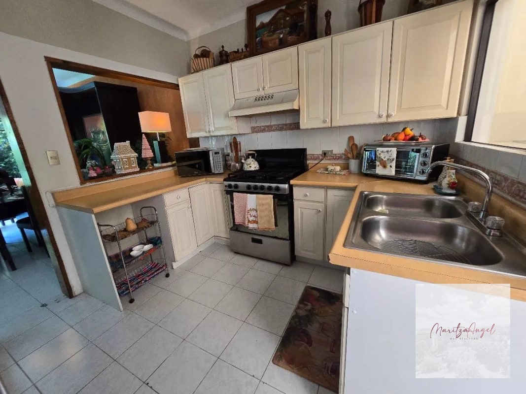 VENTA DE CASA EN ZONA 10 — Casa en Venta en Zona 10, Guatemala, Ciudad — foto 7 de 10