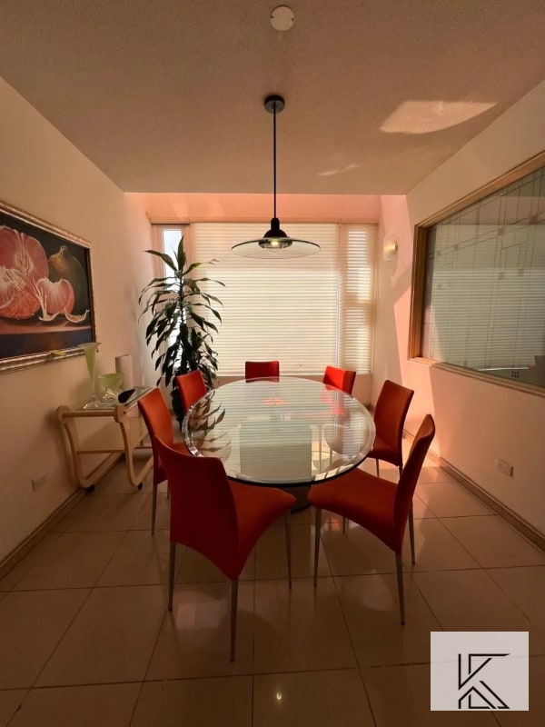 Linda casa apartamento y terreno de VENTA en Oakland, zona 10 — Casa en Venta en Zona 10, Guatemala, Ciudad — foto 5 de 17