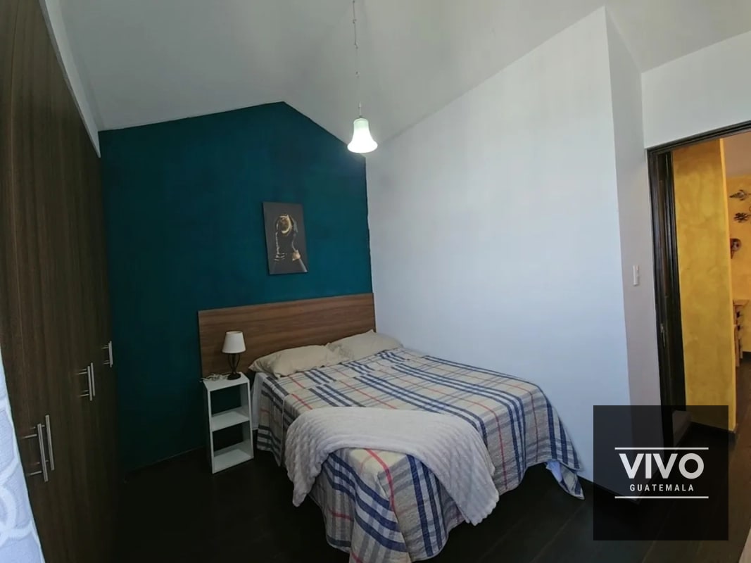 Venta de Casa con Jardín Amplio, Villas del Pinar San Cristóbal , Q1,775,000 — Casa en Venta en Pinares de San Cristobal, Zona 8 Mixco, Guatemala, Ciudad — foto 8 de 14