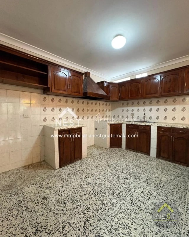 Casa de 4 habitaciones en Venta, Ciudad San Cristóbal | Res. Loma Real — Casa en Venta en Loma Real, Zona 8 Mixco, Guatemala, Ciudad — foto 16 de 17