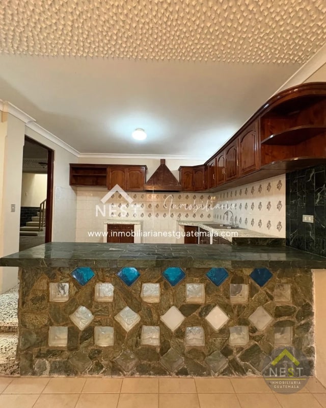 Casa de 4 habitaciones en Venta, Ciudad San Cristóbal | Res. Loma Real — Casa en Venta en Loma Real, Zona 8 Mixco, Guatemala, Ciudad — foto 15 de 17