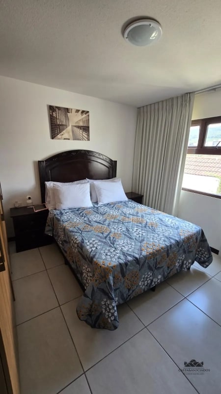 CASA EN VENTA EN ZONA 4 DE MIXCO - 7
