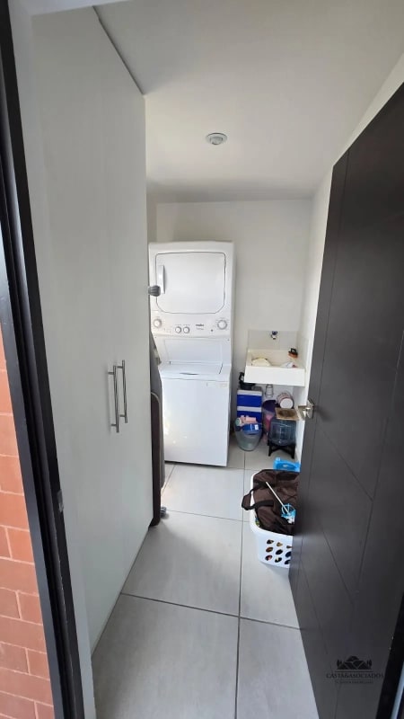 CASA EN VENTA EN ZONA 4 DE MIXCO - 2