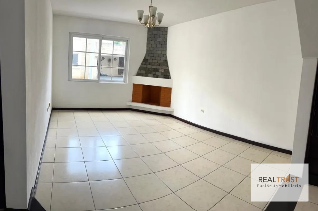 Vendo casa Residenciales Santa Monica carretera a El Salvador km. 16.5 — Casa en Venta en Carretera a El Salvador, Guatemala, Ciudad — foto 5 de 17