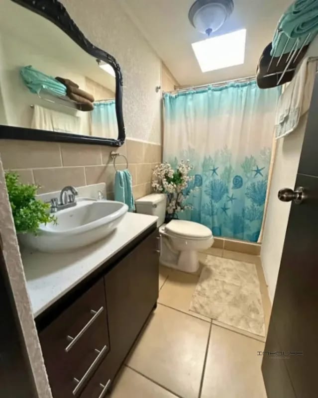 CASA EN VENTA EN CAES KM 25 -ALTOS DE VILLAGE- — Casa en Venta en Carretera a El Salvador, Guatemala, Ciudad — foto 5 de 10