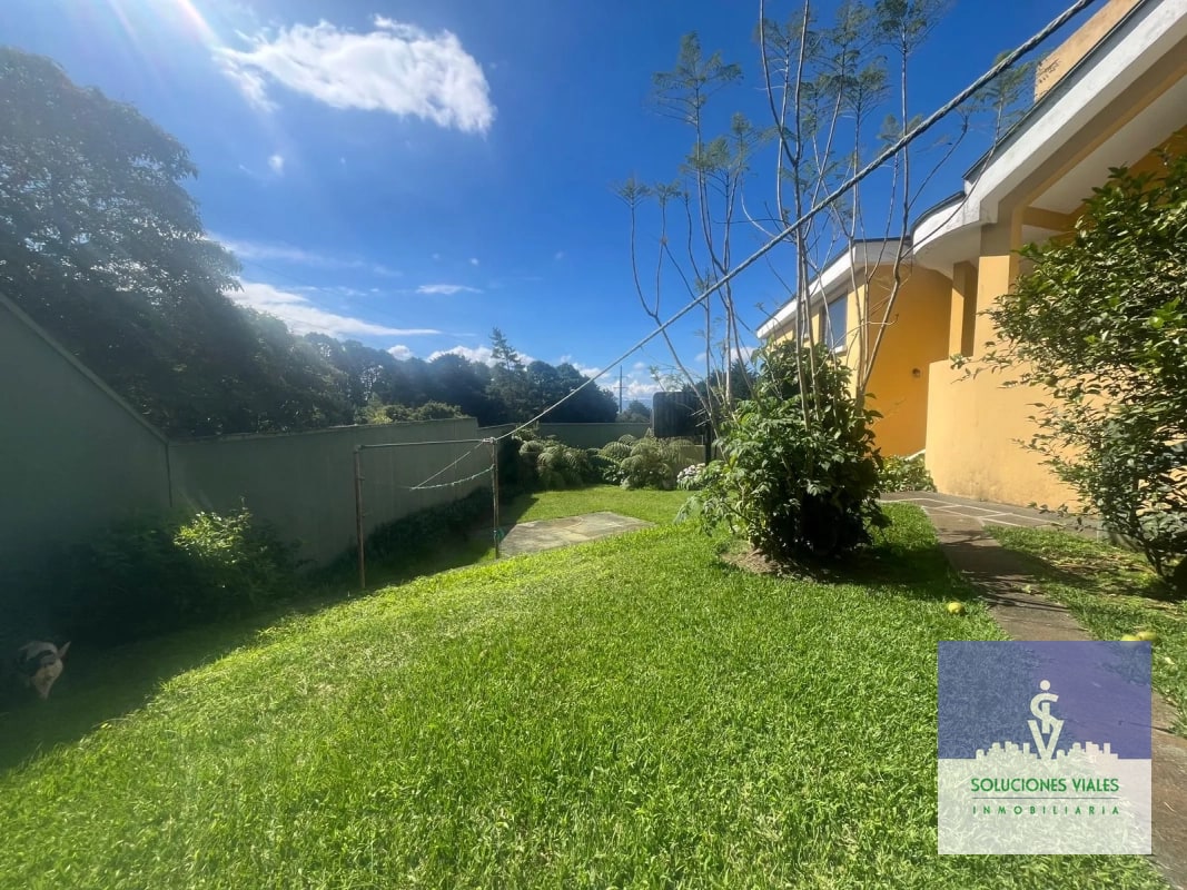 CASA EN VENTA Km.18.5 Carretera a El Salvador dentro de garita - 1